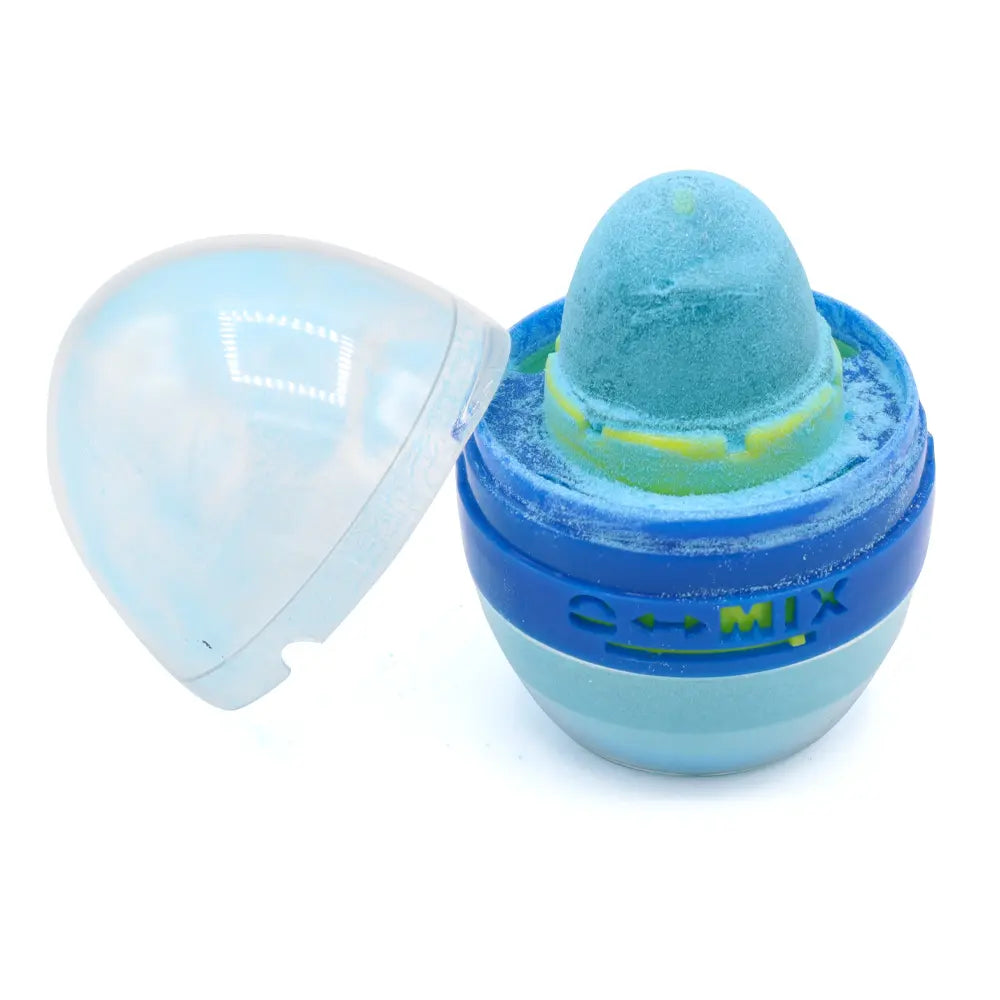 Warheads Super Sour Twist & Shake Eggo(Blue Raspberry/ Strawberry/ Lime)
