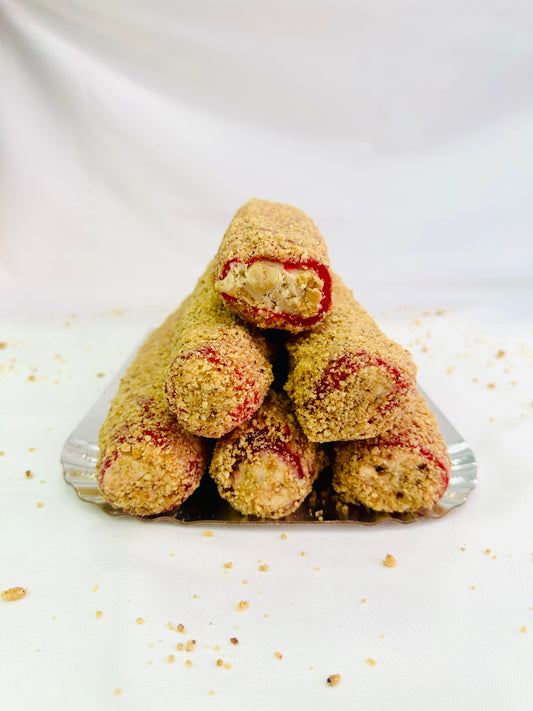 Strawberry Hazelnut Crumble Turkish Delight